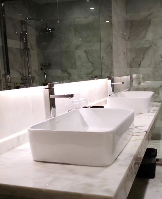 white marble bathrrom vanity tops